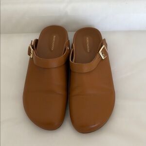 Beatrice Valenzuela Brown Leather Women's Shoes